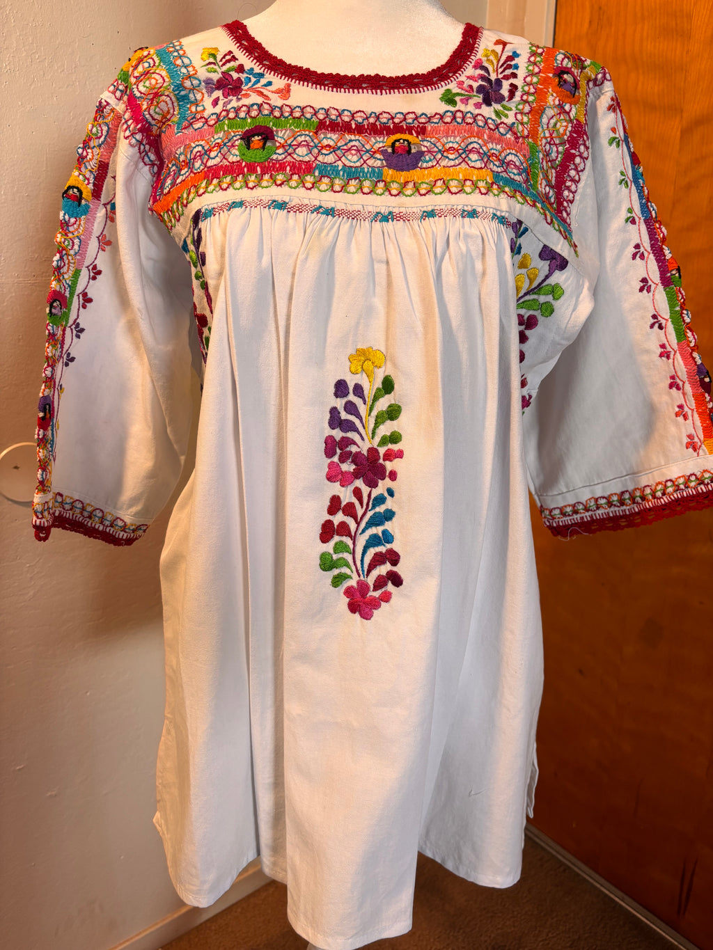 Blusas Deshiladas Largas- Modelos Unicos- Blanca y Azul
