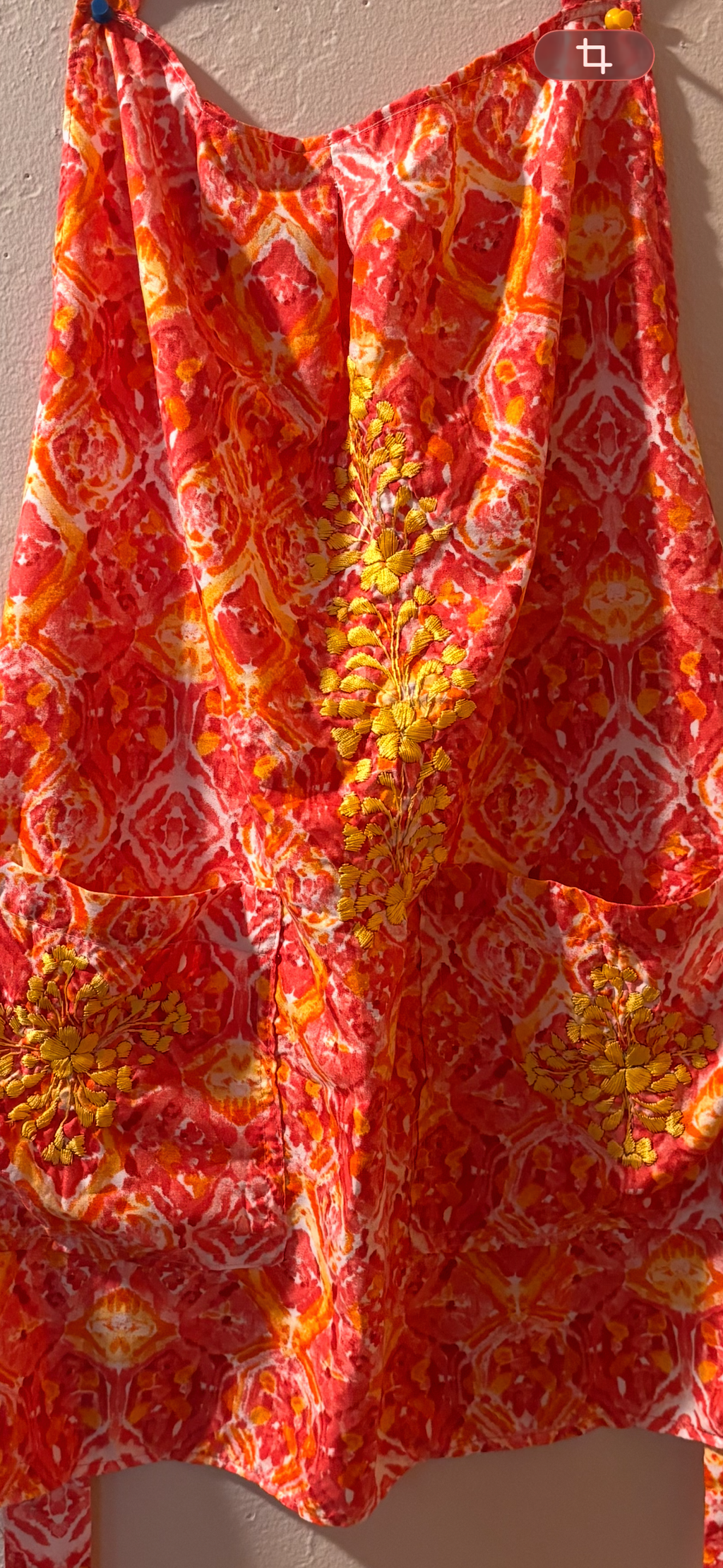 Delantal Bordado Naranja
