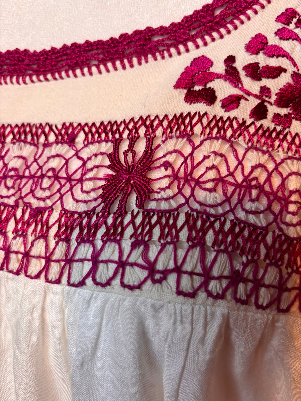 Blusa deshilada - Modelo Único