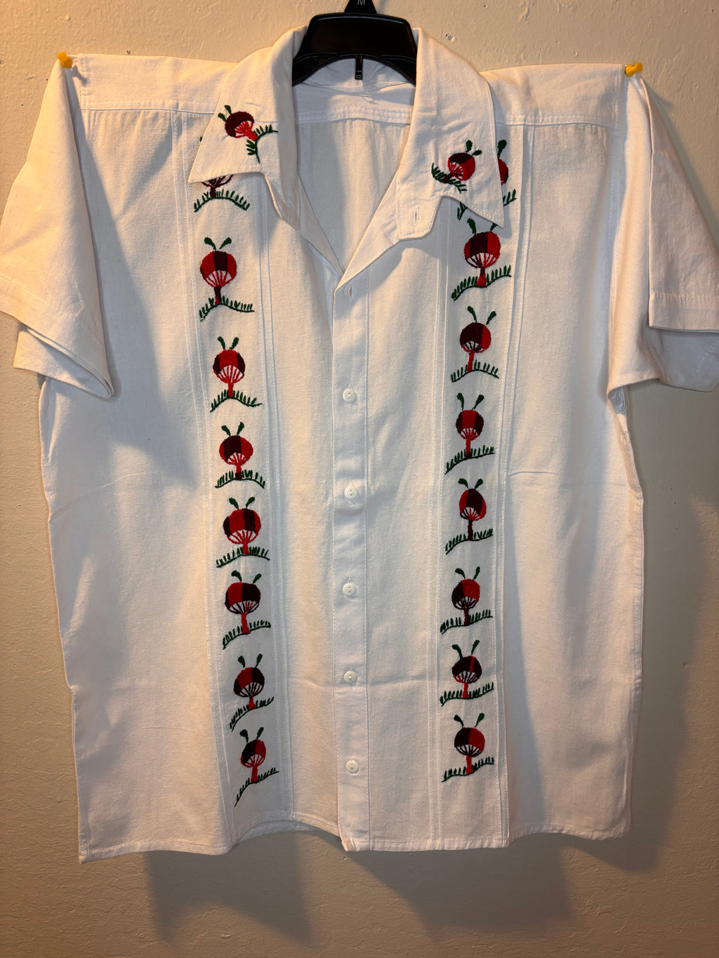 Camisa Bordada De Hongos
