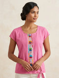 Blusa Rosa Con Deshilado Al Frente