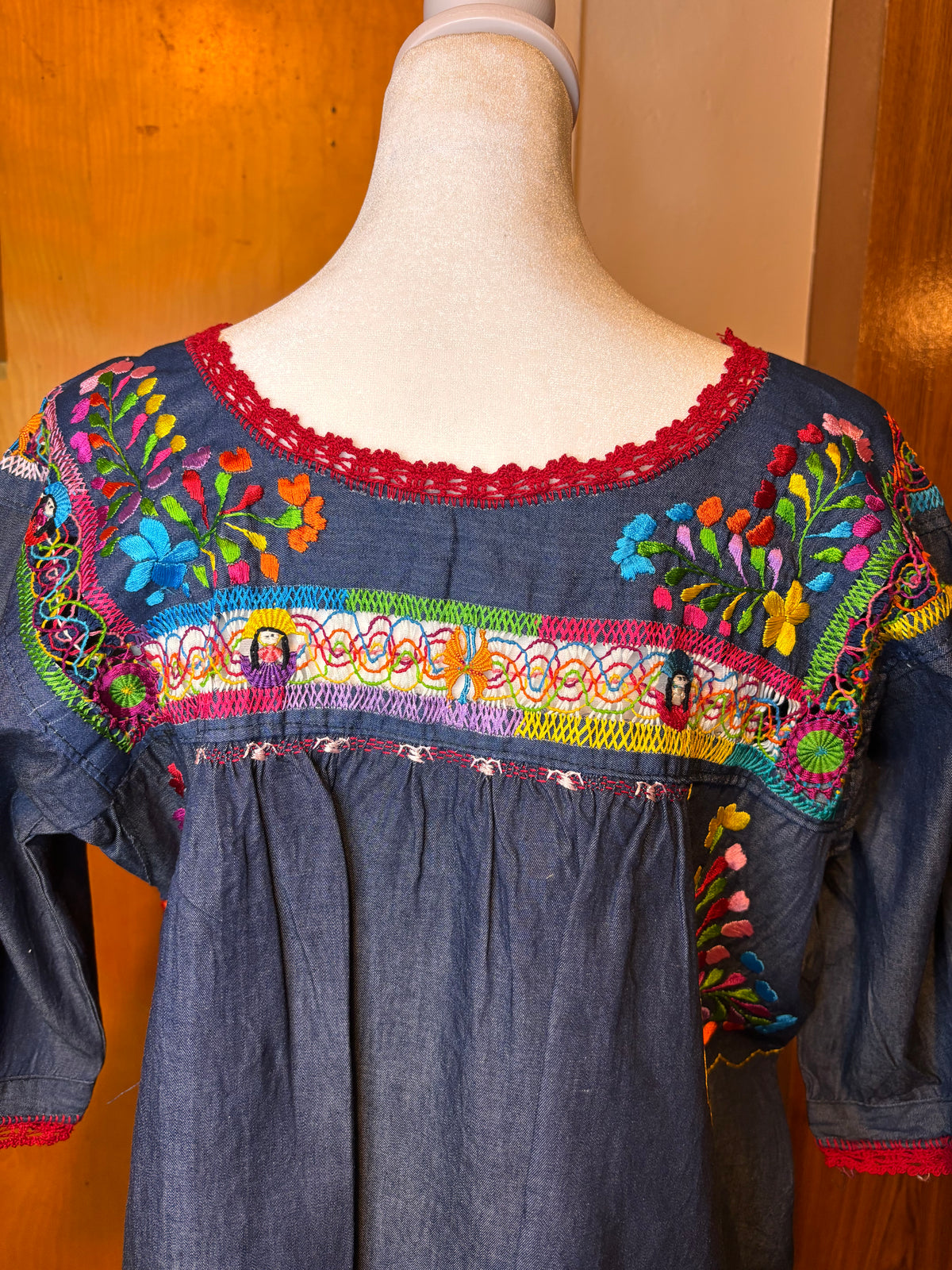 Blusas Deshiladas Largas- Modelos Unicos- Blanca y Azul