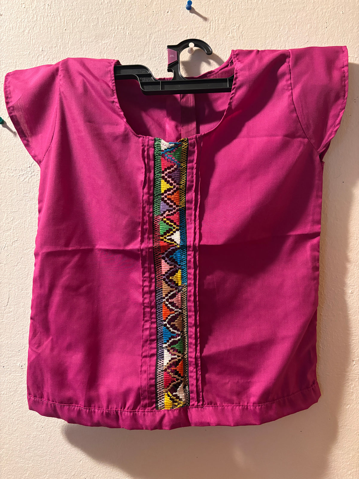 Blusa De Niña Deshilada -Fuchsia