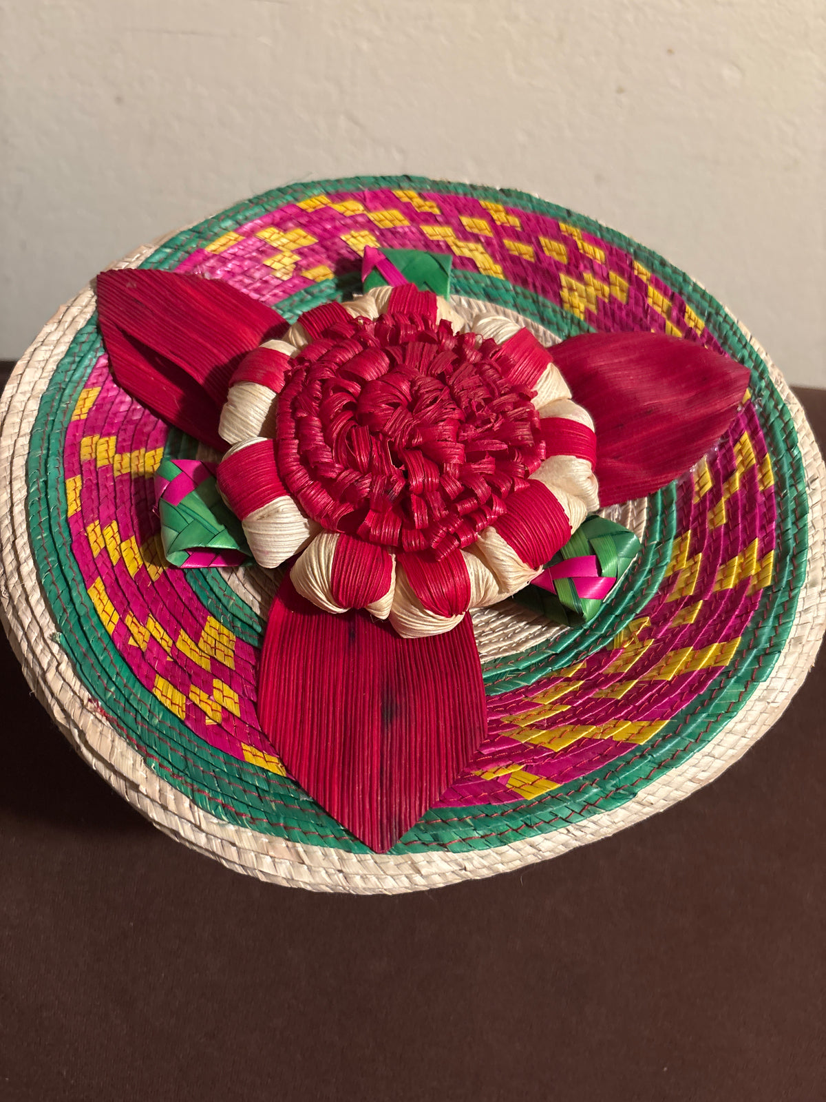 Canasta Tortillero de Palma con Flor Central Tejida a Mano