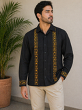 Camisa Negra Con Bordado Dorado