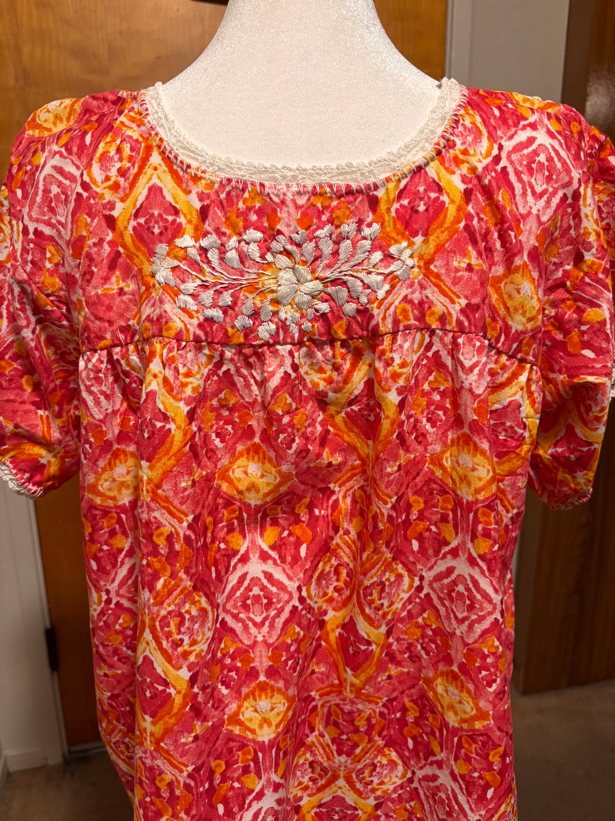 Blusa Bordada Oaxaqueña-Naranja - Modelo Único