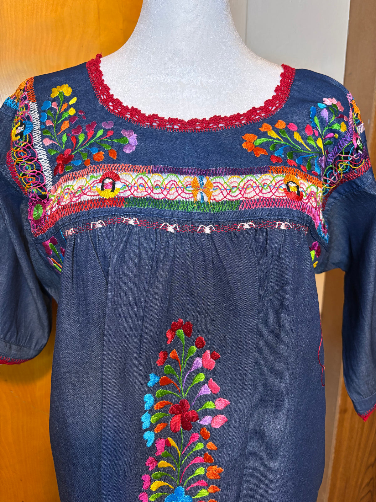 Blusas Deshiladas Largas- Modelos Unicos- Blanca y Azul