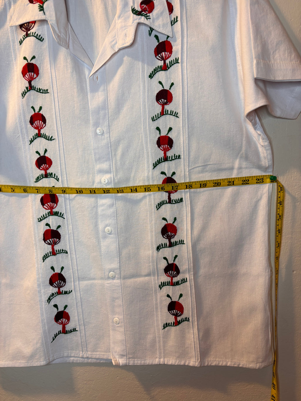 Camisa Bordada De Hongos