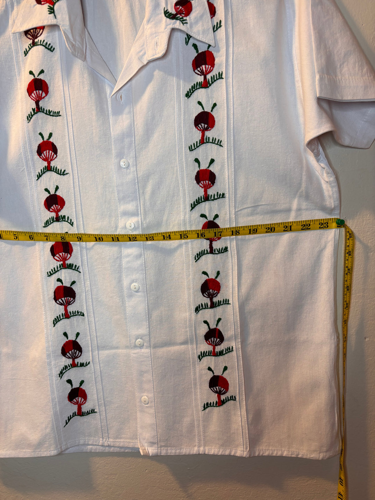 Camisa Bordada De Hongos