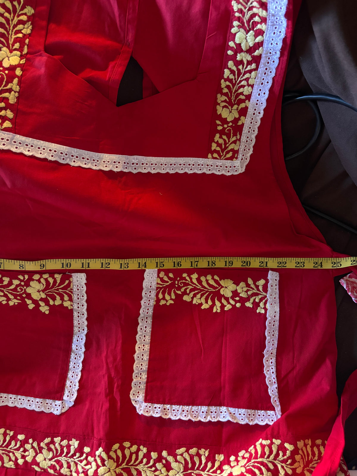 Mandil De Manta Bordado-Rojo-Modelo Único
