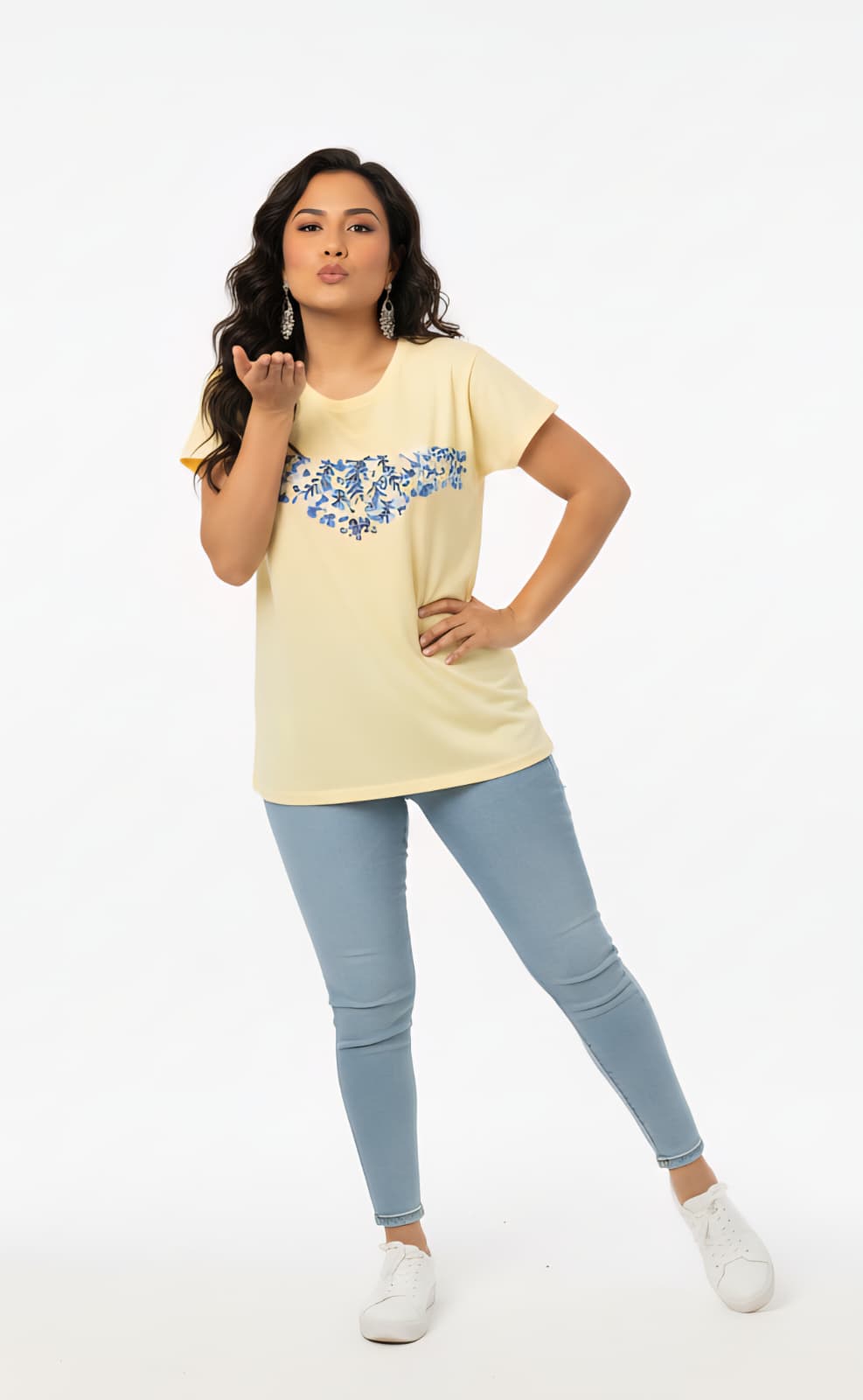 Playera Bordada Oaxaqueña ~Amarilla ~Modelo Único