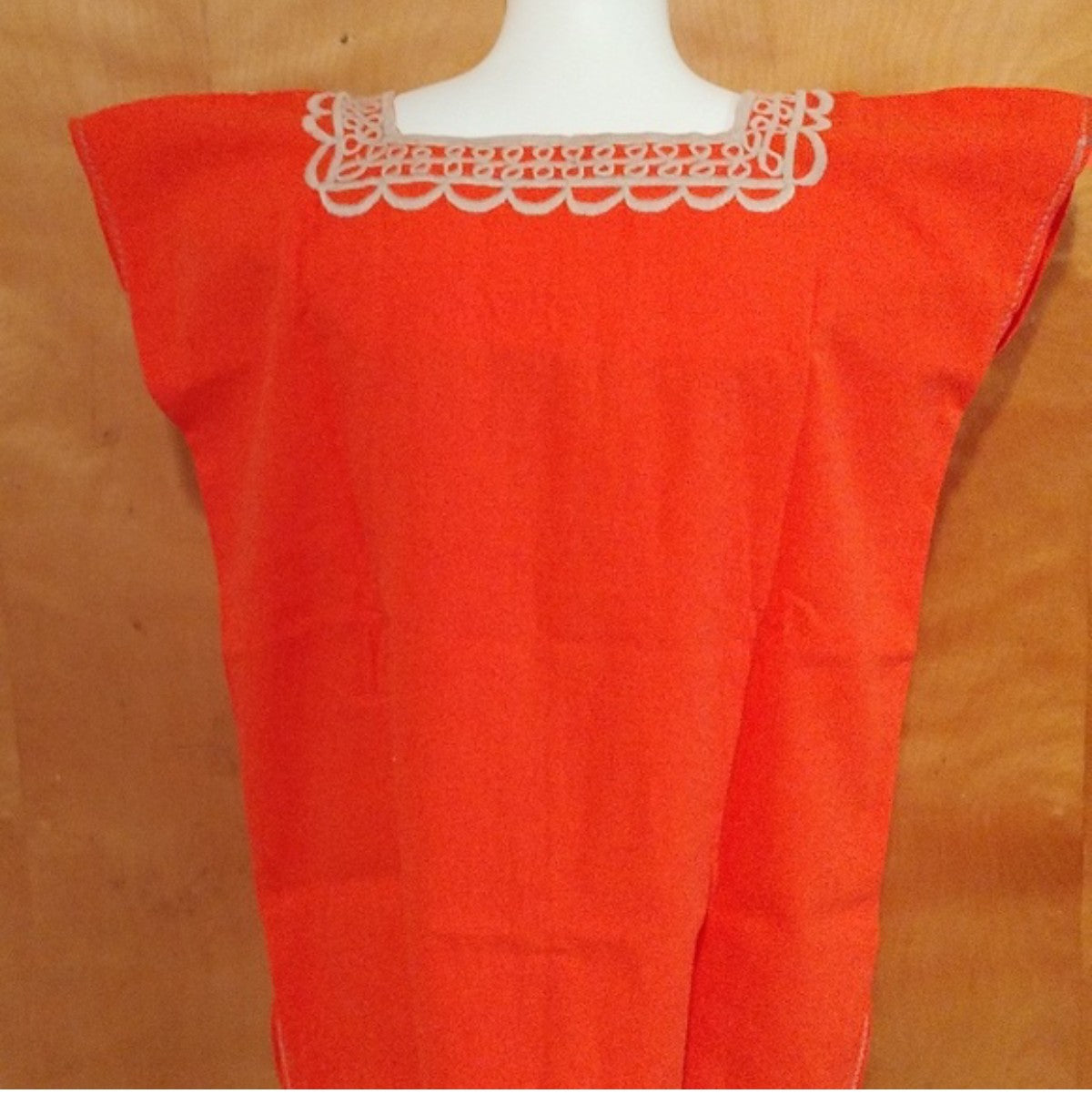 Blusa Bordada Oaxaqueña ~Naranja ~Modelo Único