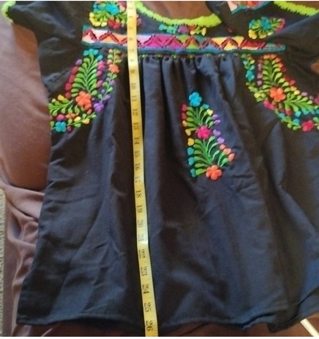Blusa Negra Bordada Oaxaqueña ~ Modelo Única