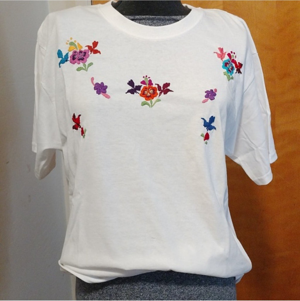 Playera blanca Oaxaqueña ~ Talla Única