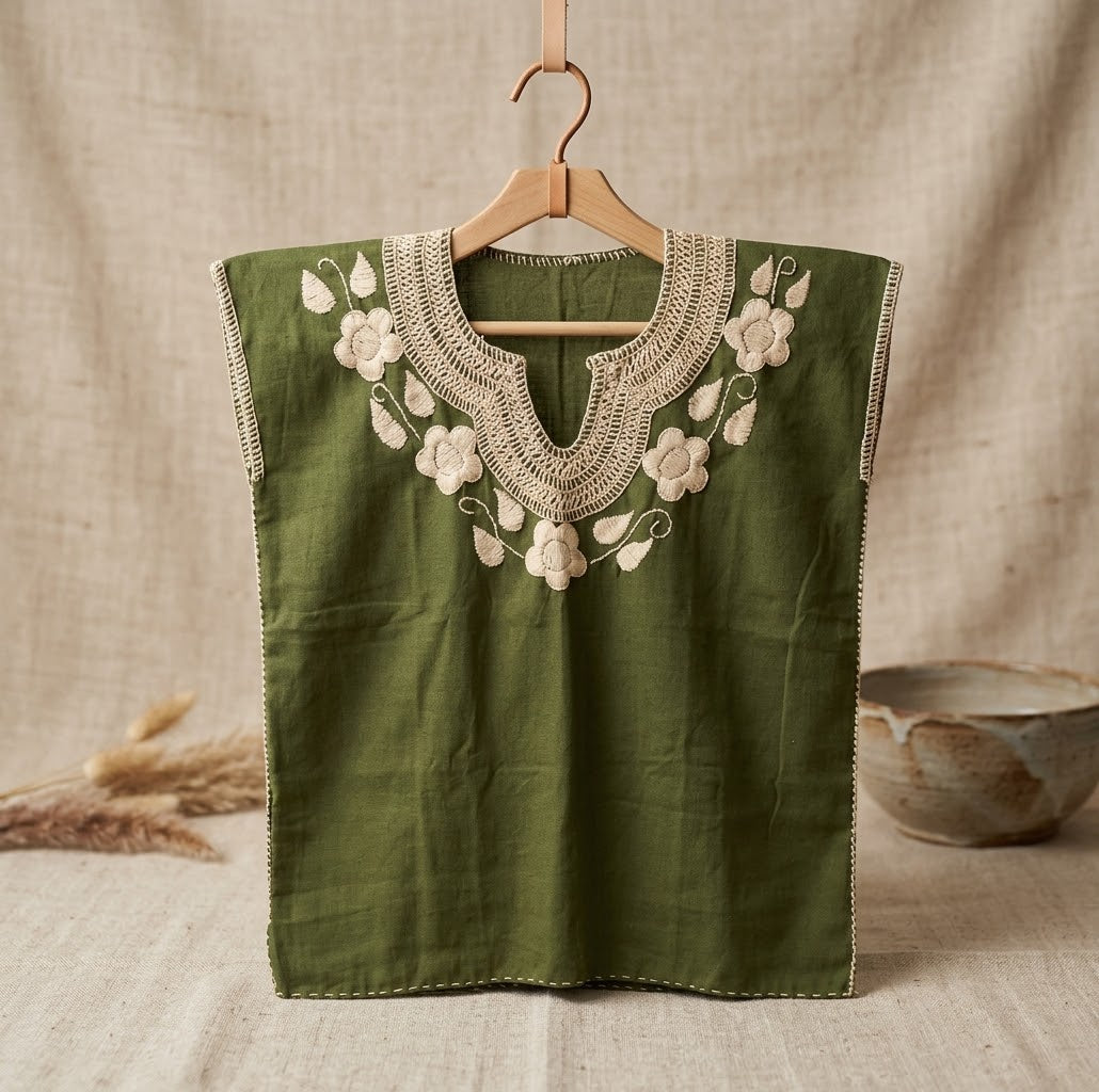 Blusa Verde Militar - Bordado Beige -Modelo Único