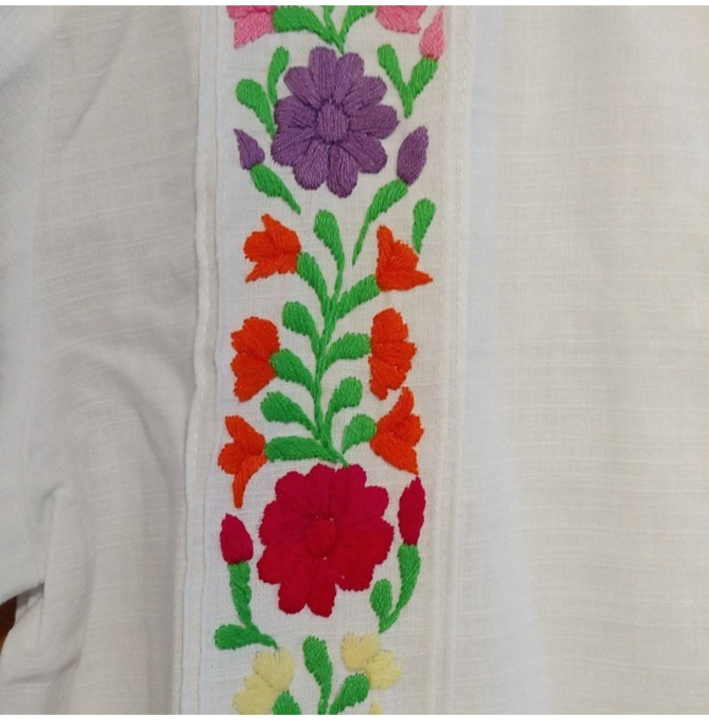 Camisa Bordada Oaxaqueña~ Pieza Única ~blanca